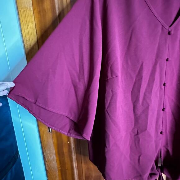 SCOMCHIC - Maroon Pull Over 3X Blouse - Picture 5 of 5